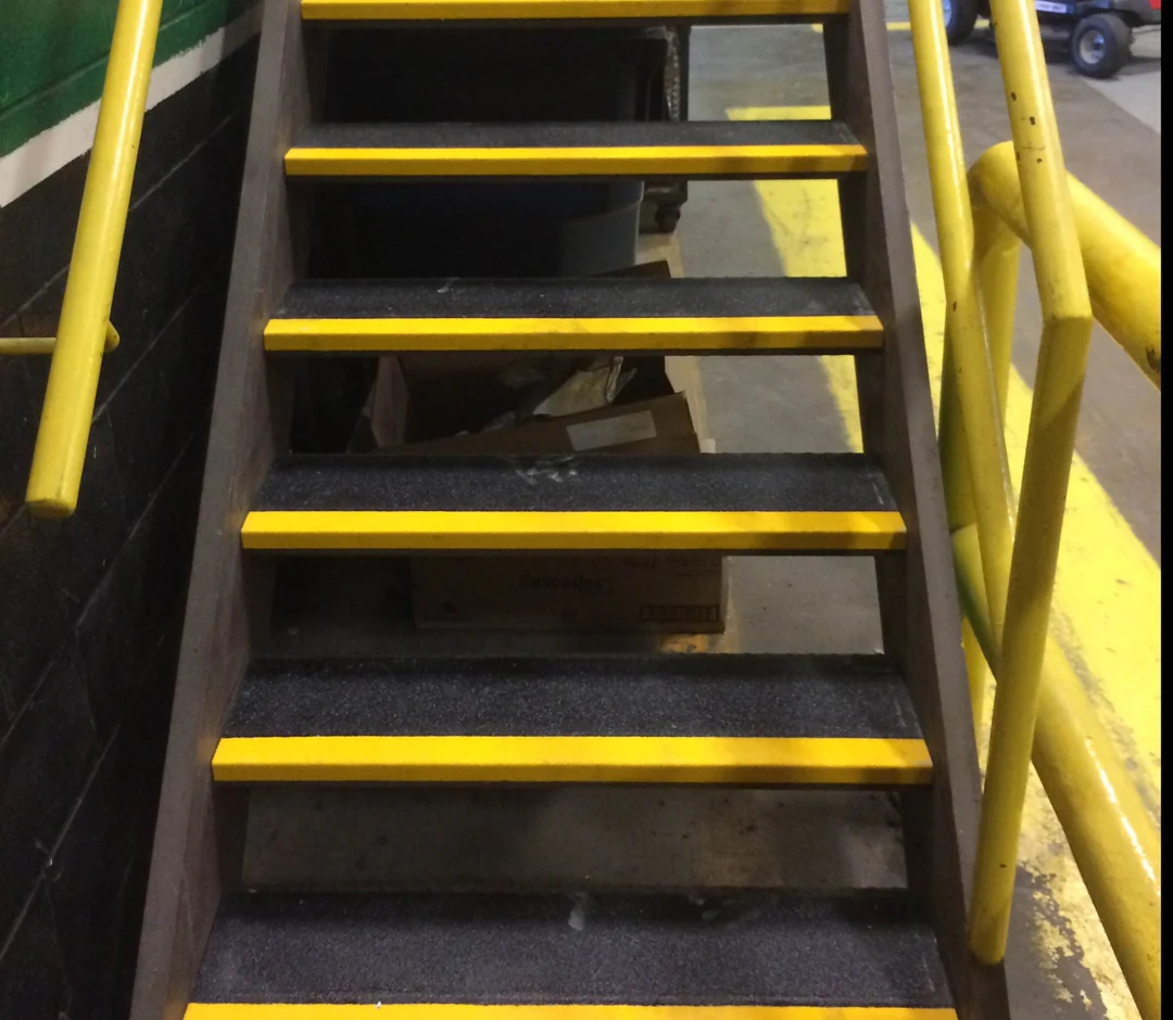 9" Deep FRP Step Covers (1" Nose)