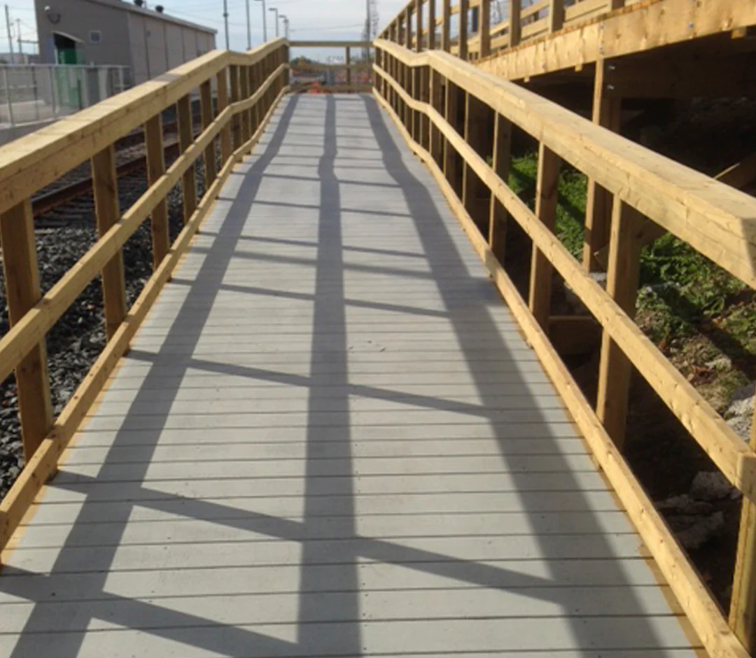 SUPER ACRYLIC Slip-Resistant Floor Coating with Integrated Grit (Water-Based) #97300